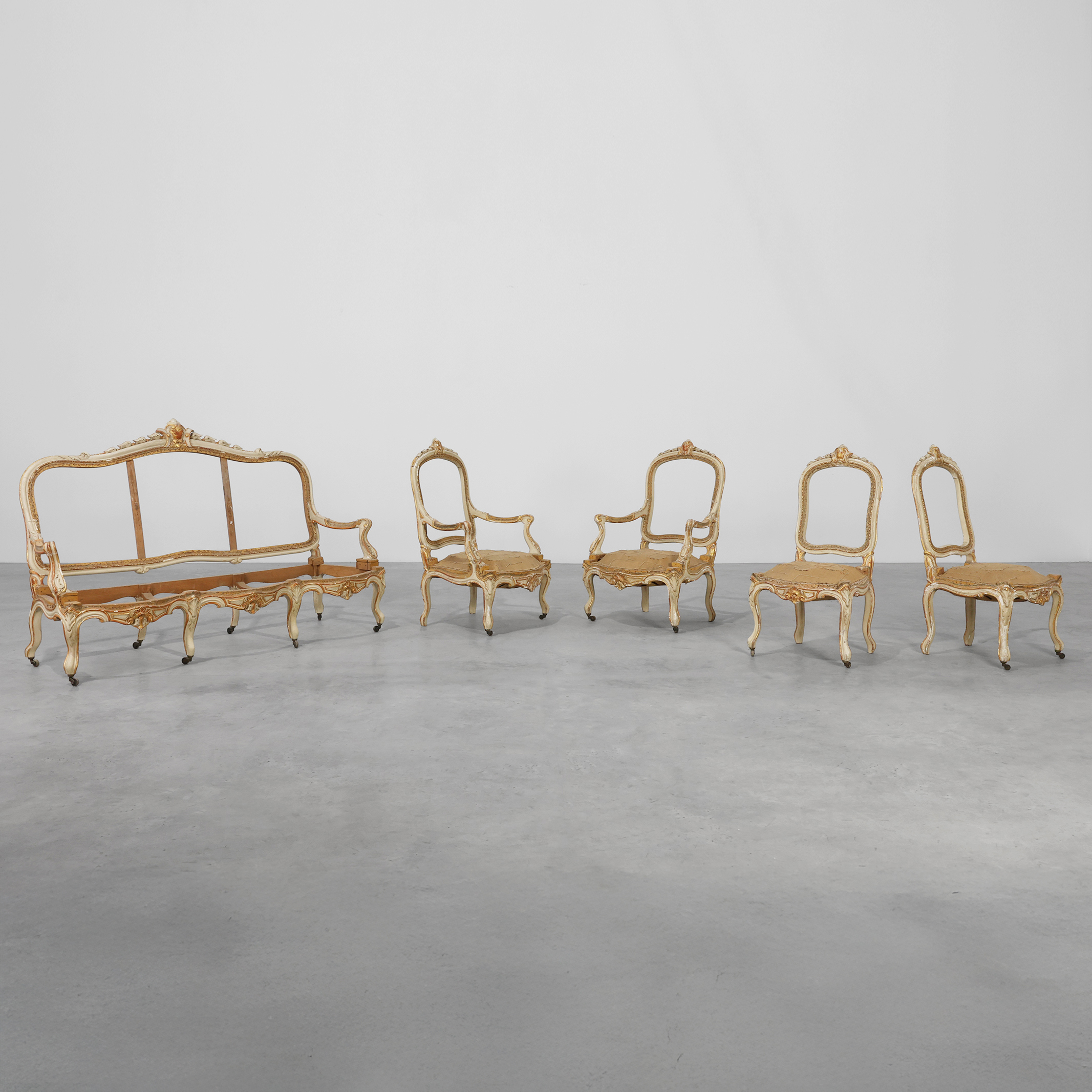 Original Early 19th Century Louis XV Suite in Carved Wood, France-img